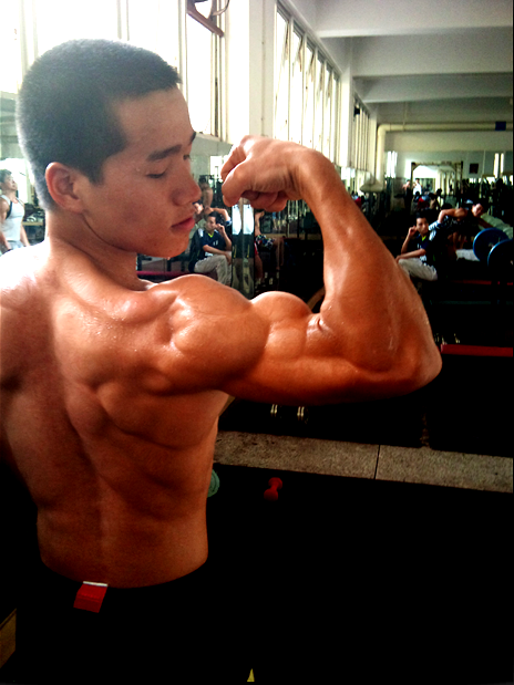 日常生活中如何才能让我们的肌肉快速生长