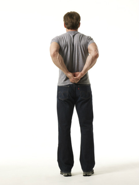 7个办公室健身运动,舒缓你的肌肉疲劳 - 健网