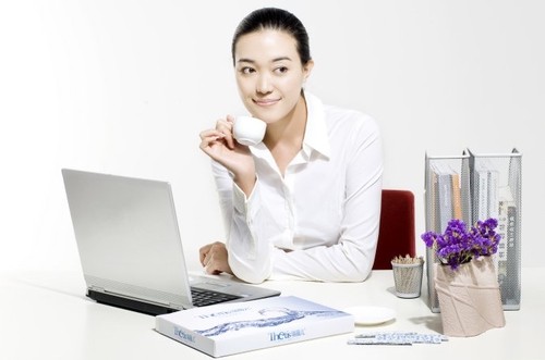 晚上有这些行为容易发胖_减肥-芒果娱乐网